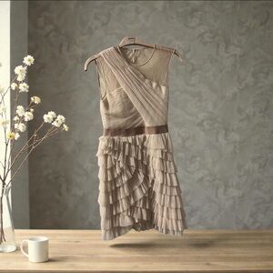 BCBG Max Azaria dress cocktail cream frills NWOT 6 ruffle white